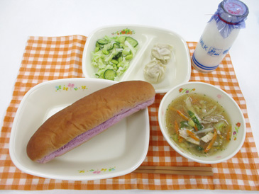 11月4日の中学校の給食の写真