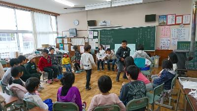 小学校の教室の写真