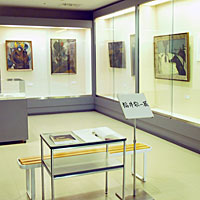 作品が展示されている様子の写真