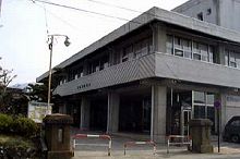 中央地域公民館の外観の写真