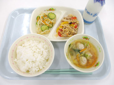 5月9日の小学校の給食の写真