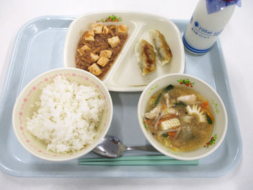 5月14日の小学校の給食の写真
