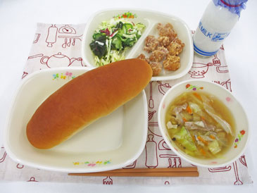 4月10日の中学校の給食の写真