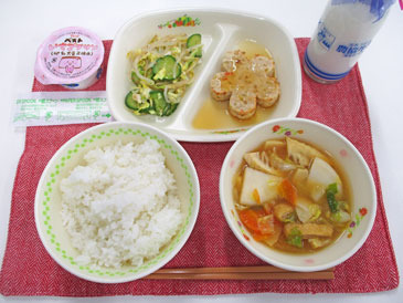 4月21日の中学校の給食の写真