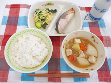5月2日の中学校の給食の写真
