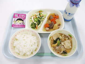 5月30日の小学校の給食の写真