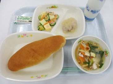 6月3日の小学校の給食の写真
