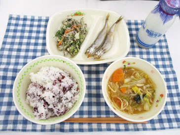 6月4日の中学校の給食の写真