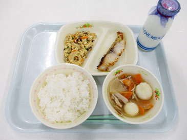 6月30日の小学校の給食の写真