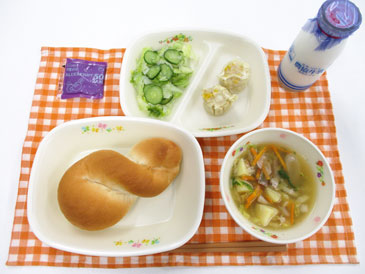 7月8日の中学校の給食の写真