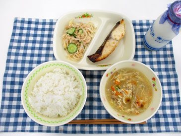 7月16日の中学校の給食の写真