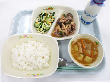 7月18日の小学校の給食の写真