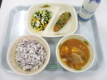 9月1日の小学校の給食の写真