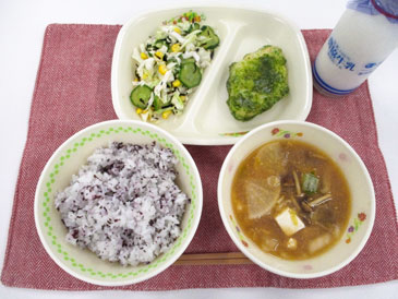 9月1日の中学校の給食の写真