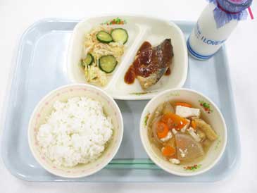 9月19日の小学校の給食の写真