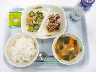 9月22日の小学校の給食の写真