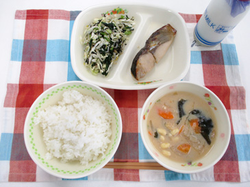 10月3日の中学校の給食の写真