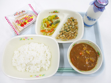 10月20日の小学校の給食の写真