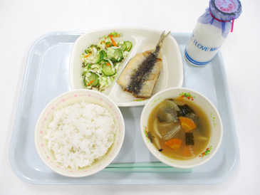 10月29日の小学校の給食の写真