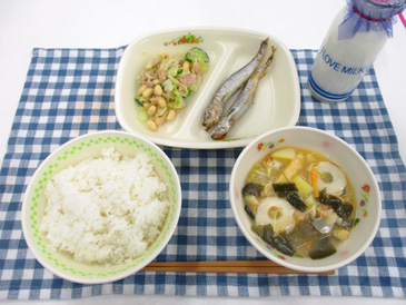 12月3日の中学校の給食の写真