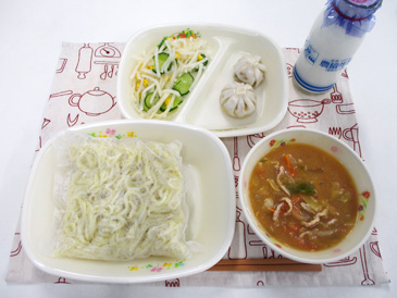 12月4日の中学校の給食の写真