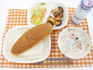 12月9日日の中学校の給食の写真