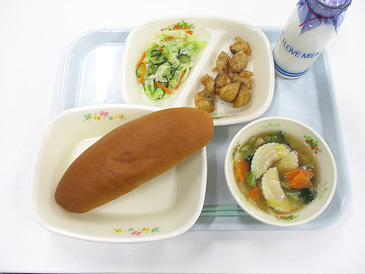 12月11日の小学校の給食の写真