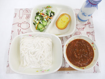 令和8年5月7日の中学校の給食の写真