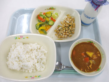 令和8年5月22日の小学校の給食の写真