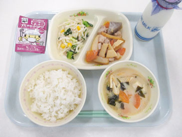 令和8年5月25日の小学校の給食の写真