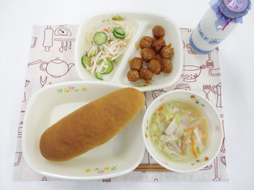 令和8年6月11日の中学校の給食の写真