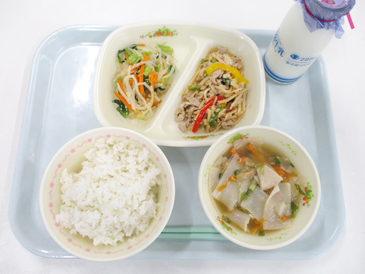令和8年7月1日の給食の写真