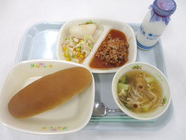 令和8年9月10日の小学校の給食の写真