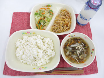 令和8年9月28日の中学校の給食の写真
