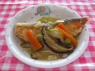 鮭のみそあんかけの写真