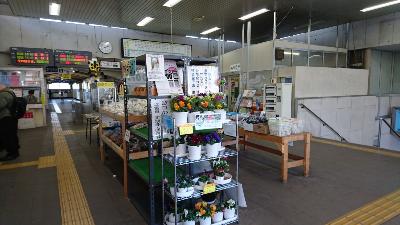 須坂駅構内の写真