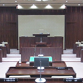 須坂市議会の議場写真アイコン 市議会ページへアクセスします