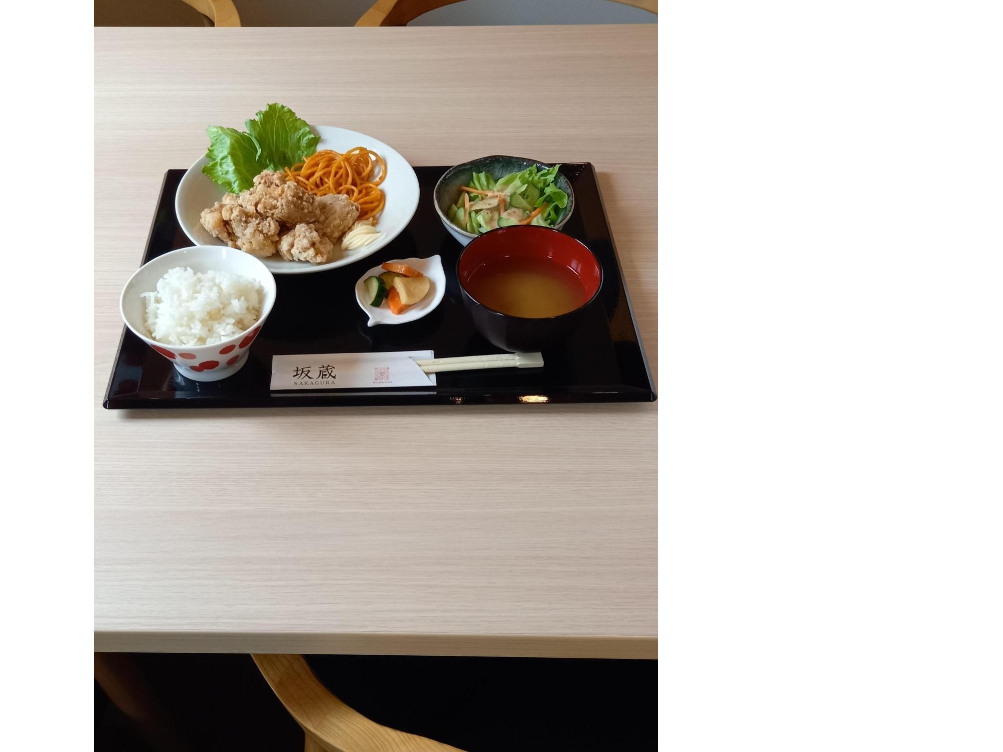 鶏唐定食の写真