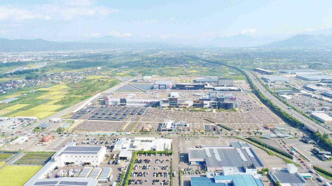 観光集客施設・物流関連産業施設用地の写真。イオンモール須坂、ルートインホテル、ホームセンタームサシ、ヤマダ電機が完成