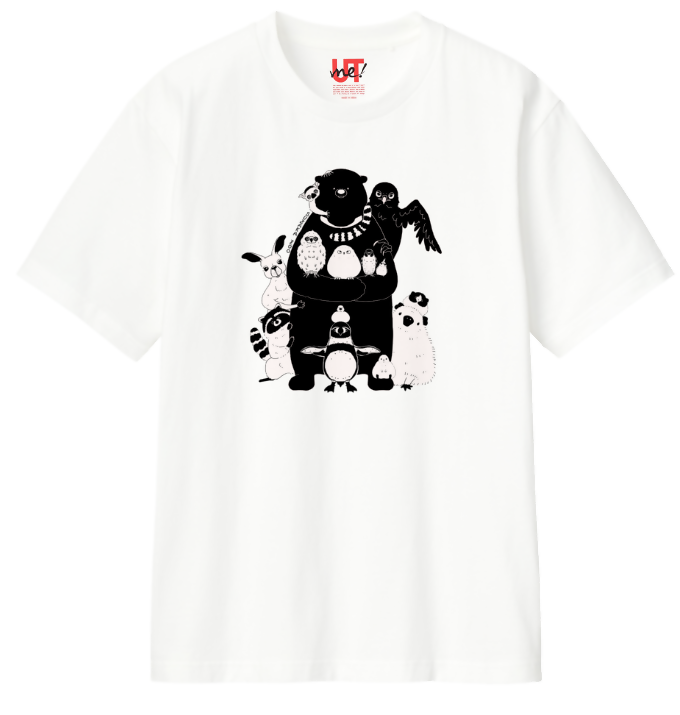 ユニクロイオンモール須坂店限定発売須坂市動物園オリジナルTシャツ、白地のTシャツにモノクロで、すざかしどうぶつえんの動物が書かれている。ツキノワグマを中心に、5から6種類の動物が集まっている。