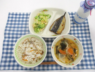 令和8年2月4日の中学校の給食の写真