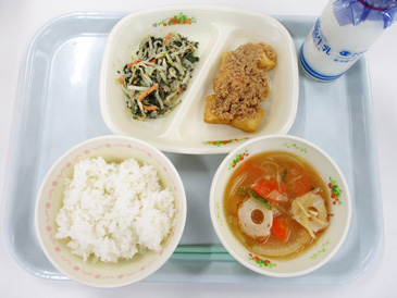 令和8年2月16日の小学校の給食の写真