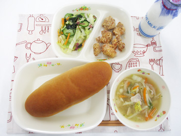 令和8年4月9日の中学校の給食の写真