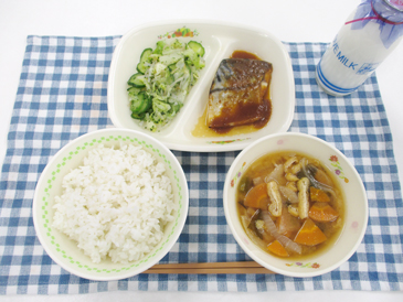 令和8年4月22日の中学校の給食の写真