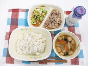 令和8年4月24日の中学校の給食の写真