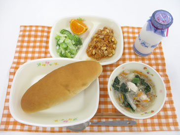 令和8年4月28日の中学校の給食の写真