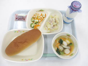 令和8年6月25日の小学校の給食の写真