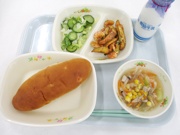 令和8年6月30日の小学校の給食の写真