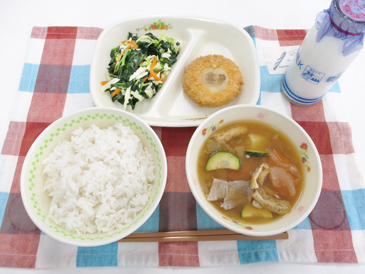 令和8年7月3日の中学校の給食の写真