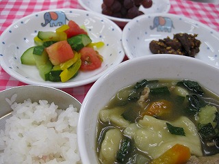 給食の画像